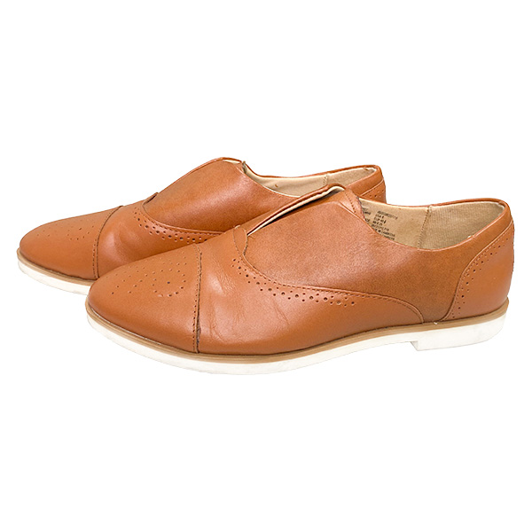 Zapatos Time and Tru Camel- 39