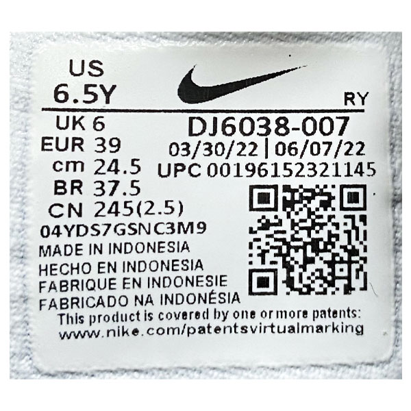Zapatos Nike Negro y Gris- 36.5