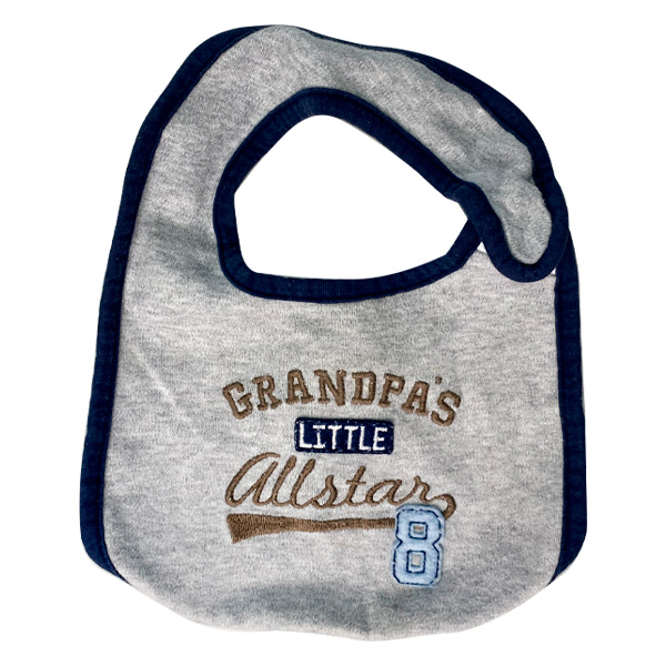Babero Carter´s Gris